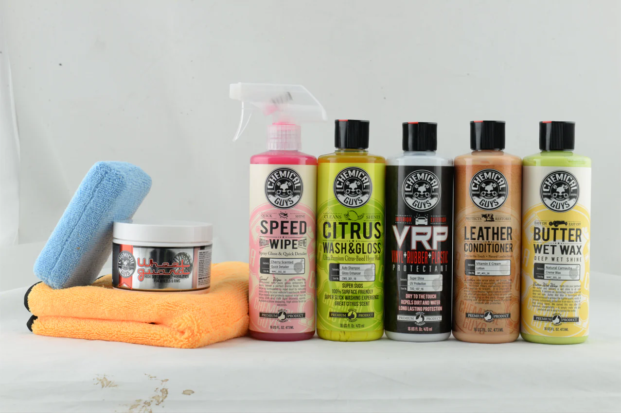 All in One Detailing Kit w/Leather Conditioner 3 All in One Detailing Kit w/Leather Conditioner