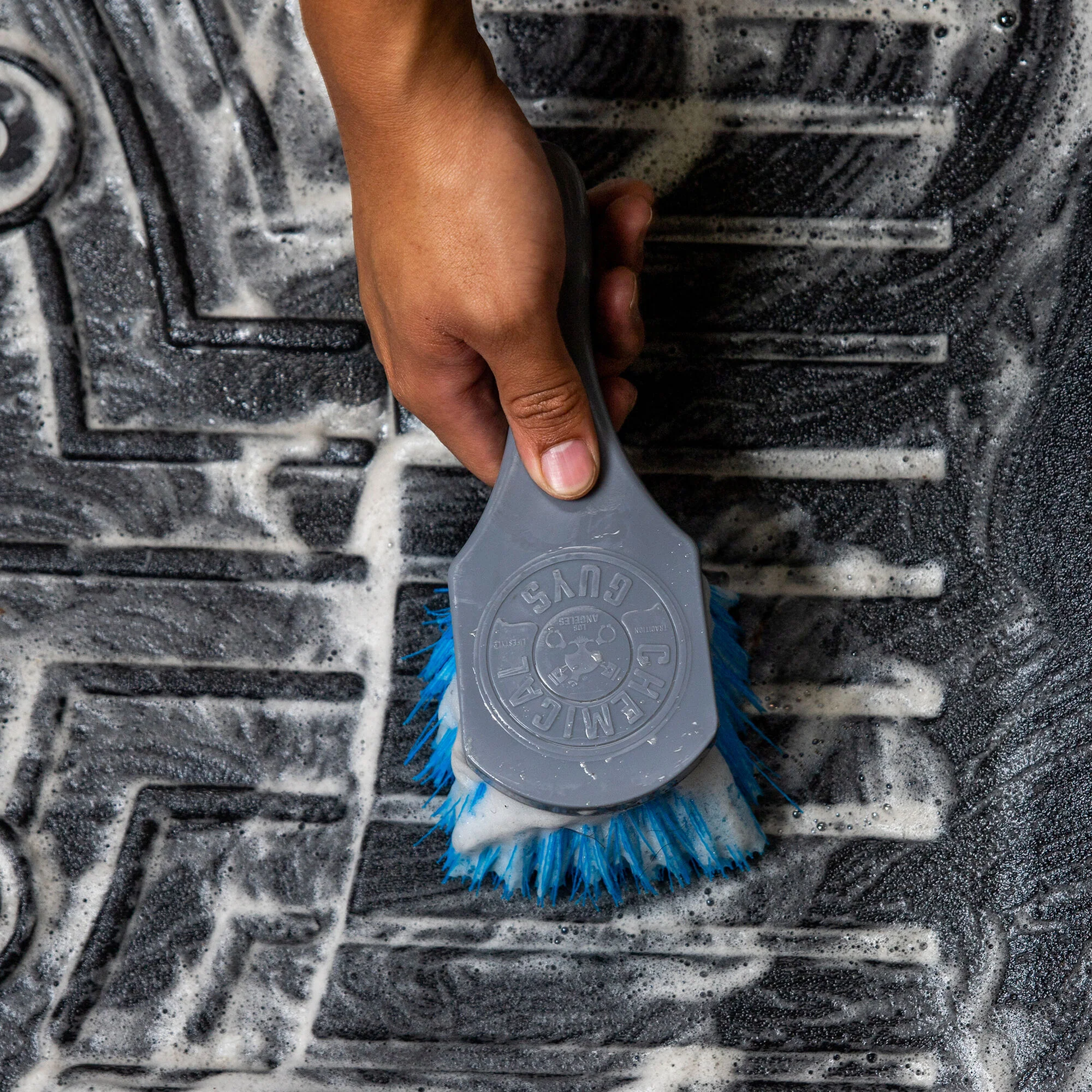 Big Blue Stiffy Heavy Duty Tire Brush 10 Big Blue Stiffy Heavy Duty Tire Brush