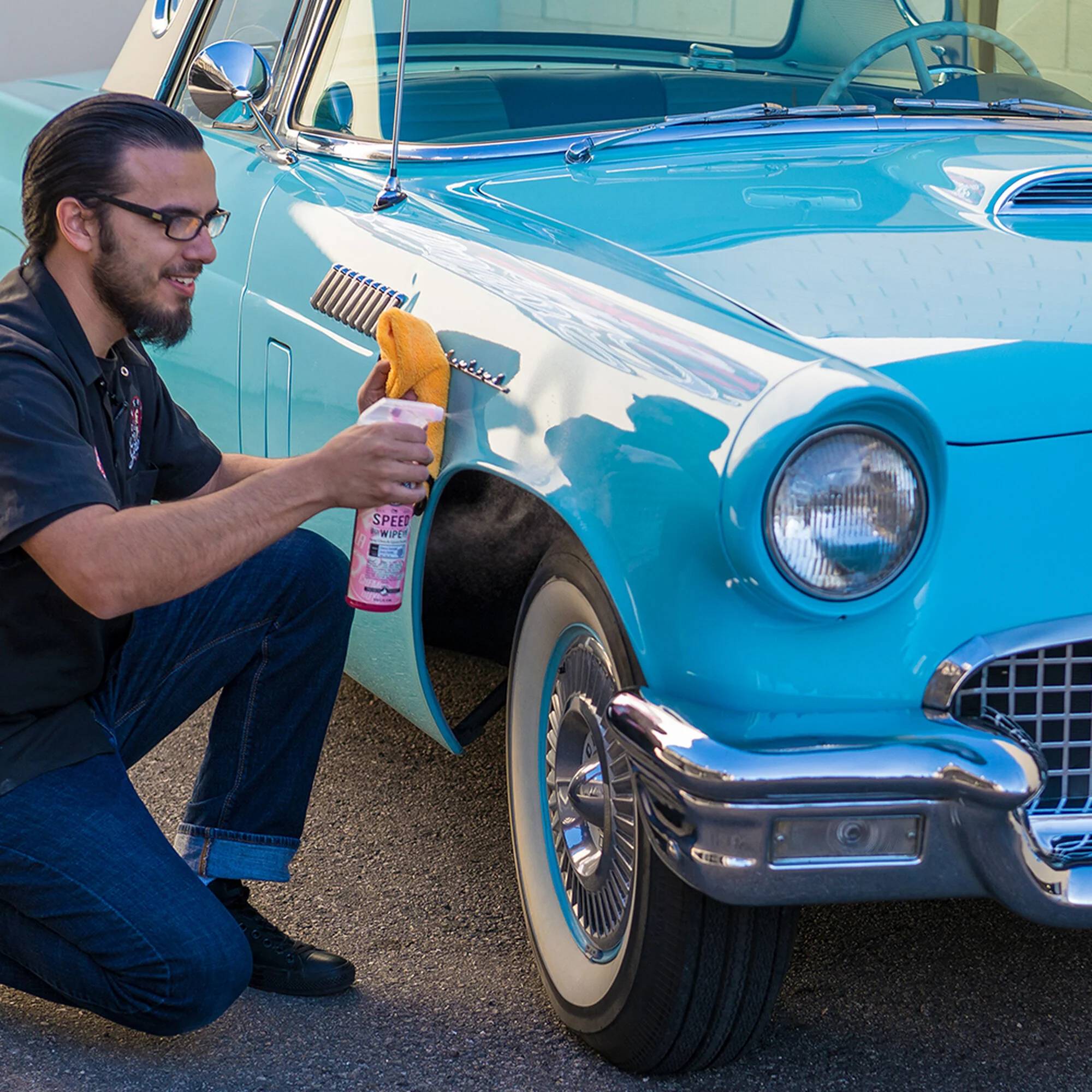 Speed Wipe Quick Detailer & High Shine Spray Gloss 14 Speed Wipe Quick Detailer & High Shine Spray Gloss