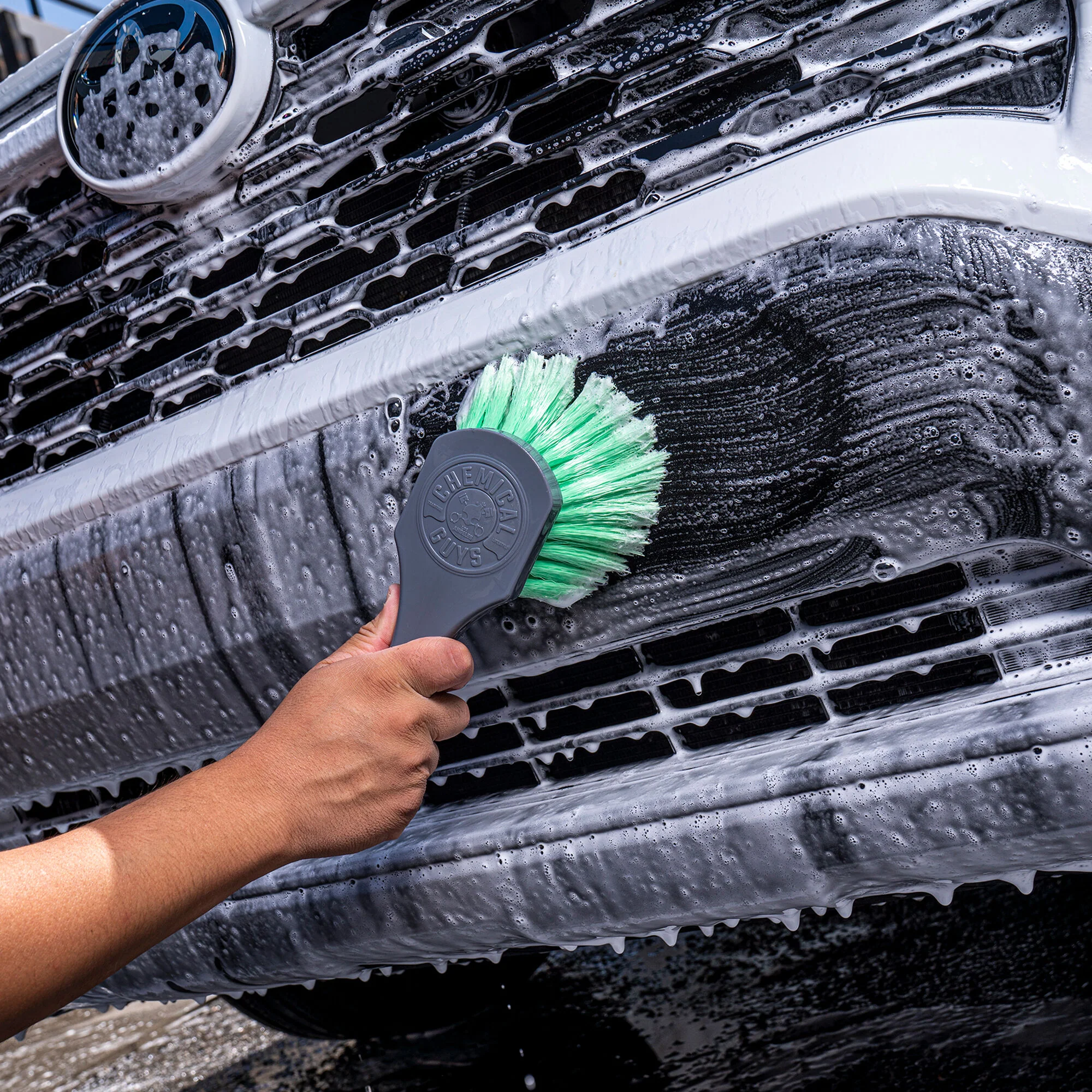 Wheelie All Exterior Surface And Wheel Brush 8 Wheelie All Exterior Surface And Wheel Brush