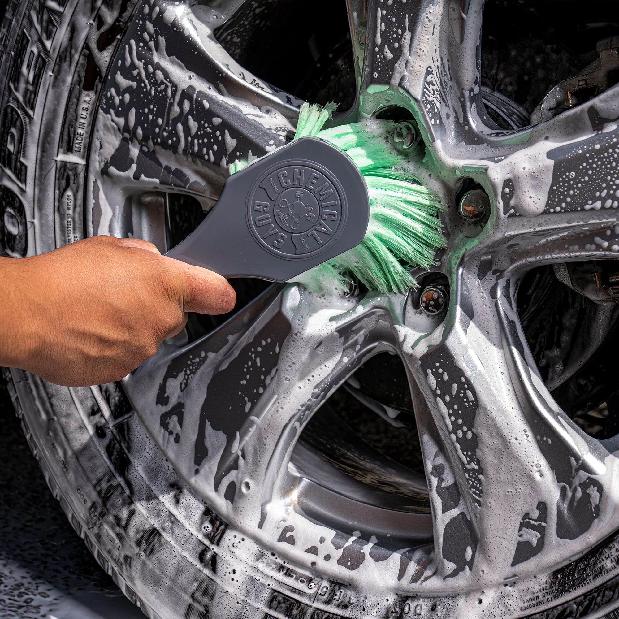 Wheelie All Exterior Surface And Wheel Brush 9 Wheelie All Exterior Surface And Wheel Brush