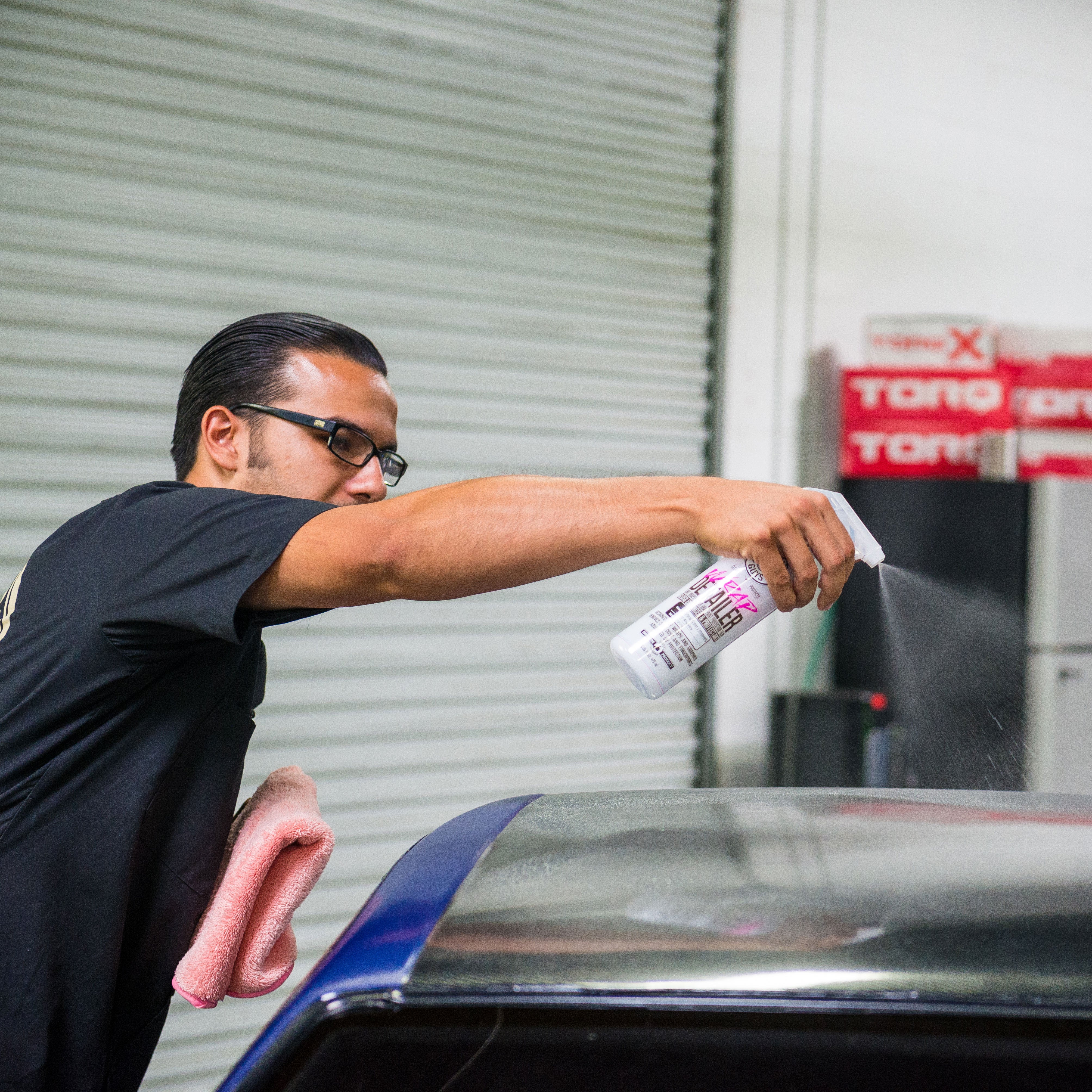 Wrap Detailer Unique Quick Detailer & Protectant for Vinyl Wraps 2 Wrap Detailer Unique Quick Detailer & Protectant for Vinyl Wraps